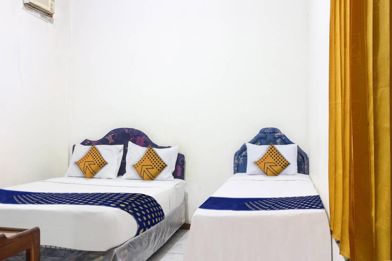 קופנג Spot On 91212 Hotel Kelimutu מראה חיצוני תמונה